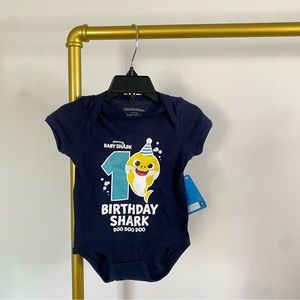 Pinkfong Baby Shark Birthday Onsie Size 12M NWT